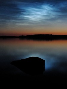 Noctilucent_clouds_over_saimaa Noctilucent_clouds_over_saimaa