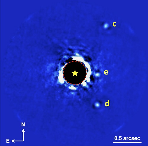 Fig1_HR8799